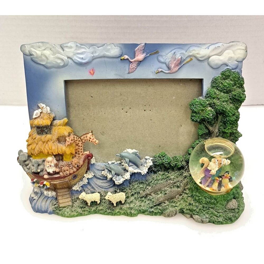 Noah’s Ark Beach Photo Frame w/ Animals Resin 5x7 Multicolor Nautical Decor